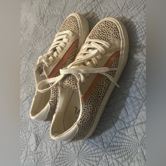 Madewell Shoes - Madewell printed sneakers